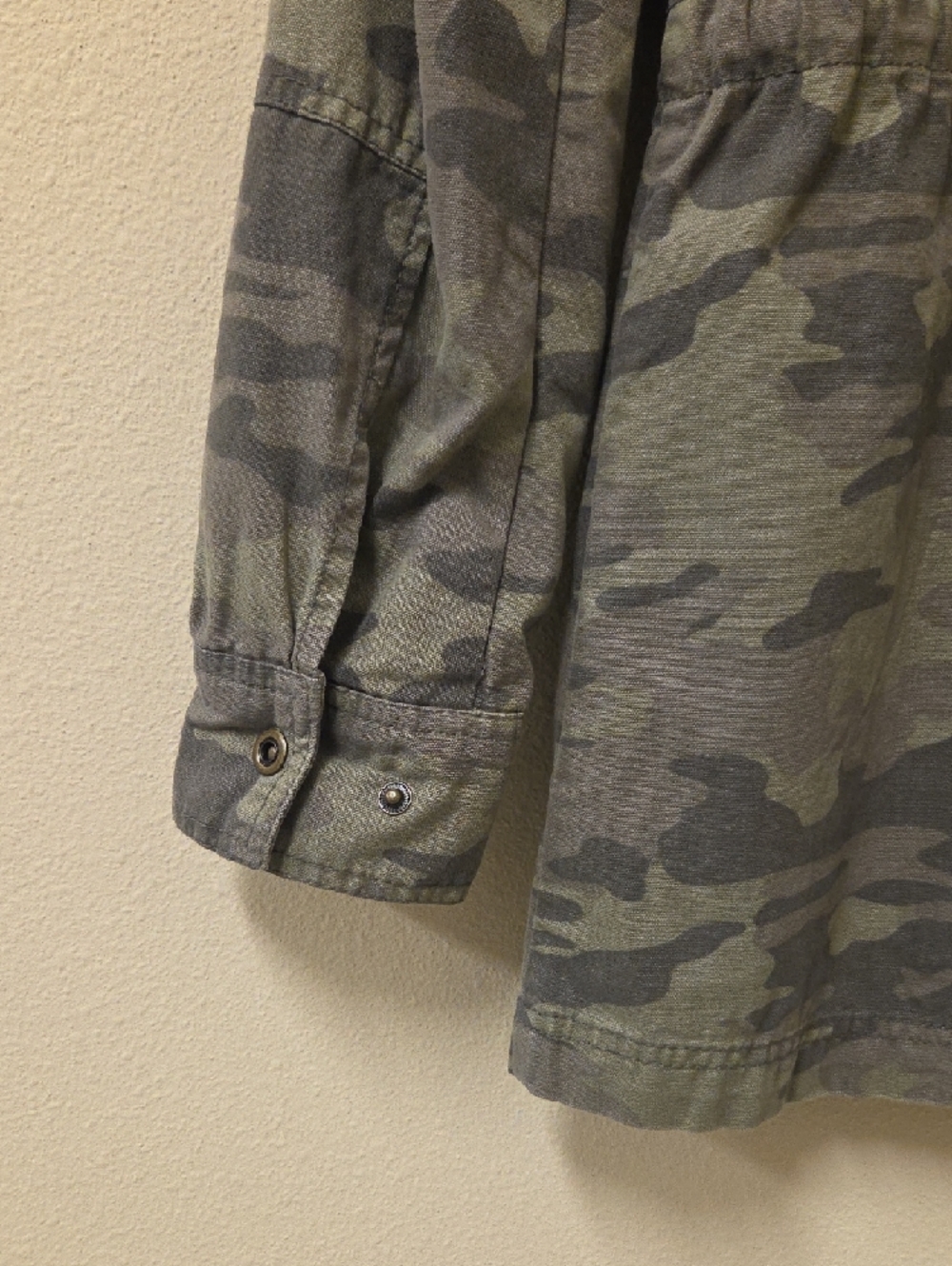 Women Camo Hooded Field Jacket - Olive Green Size XS - Picture 6 of 6
